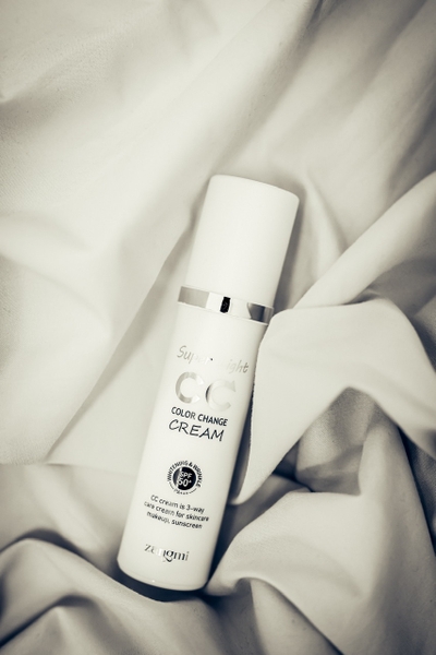 ZANGMI Super Light CC Cream – Kem Nền Trang Điểm Che Khuyết Điểm Tự Nhiên