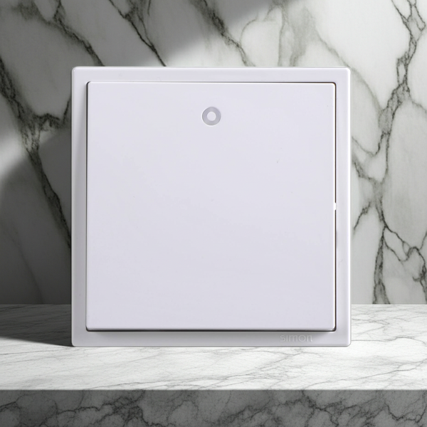 Công tắc Simon i7 một chiều màu trắng tích hợp đèn LED báo trạng thái