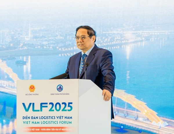 CẢNG QUỐC TẾ TRUNG NAM CÀ NÁ VINH DỰ THAM DỰ DIỄN ĐÀN LOGISTICS VIỆT NAM 2025