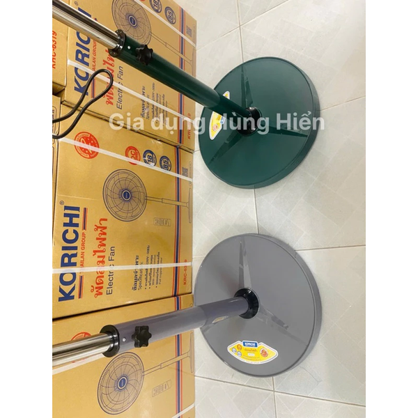 Quạt điện Korichi KRC-6319 XÁM - Công suất 85W - 2 màu cao 1m3 - Bảo hành chính hãng 24 tháng
