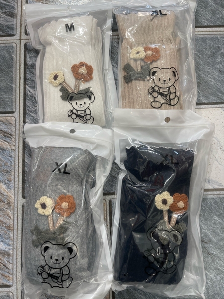 Quần tất đính hoa