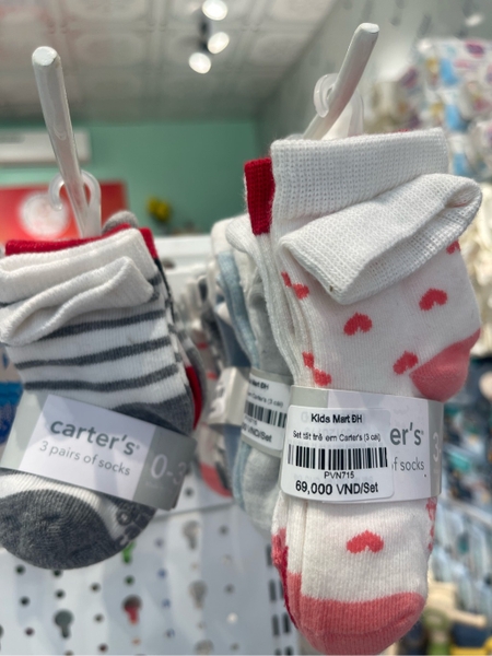 Set tất trẻ em Carter's (3 cái)