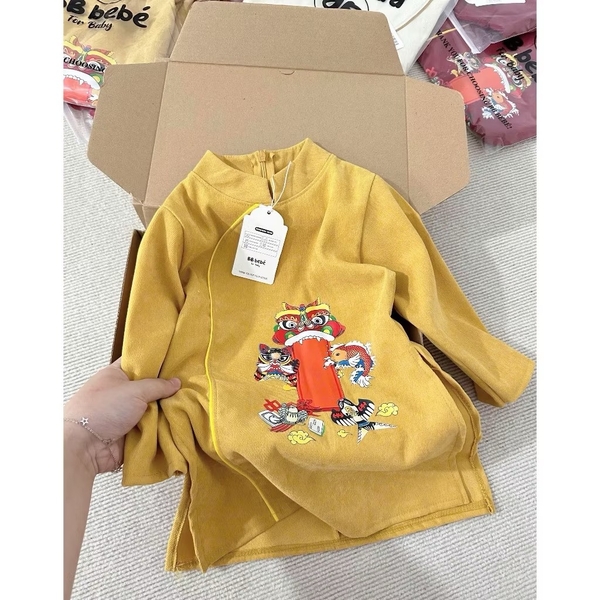 Áo cách tân kỳ lân