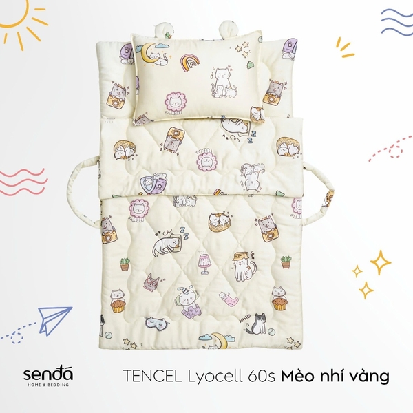 Bộ chăn gối nệm cho bé gấp gọn 5 trong 1 Lụa Tencel họa tiết - Mèo nhí vàng