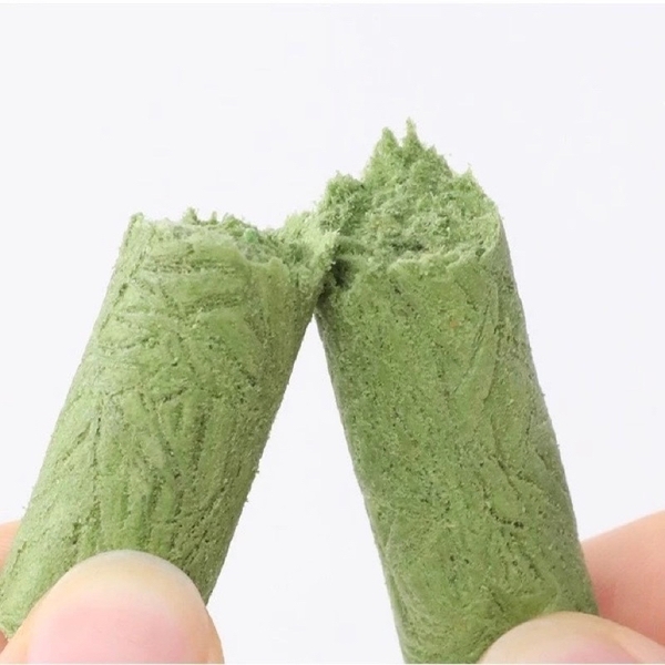 Que Cỏ vị Thịt Gà Làm Sạch Răng và Tiêu Búi Lông cho Mèo gói 30g - Sản phẩm Chăm Sóc Răng Miệng và Lông cho Mèo