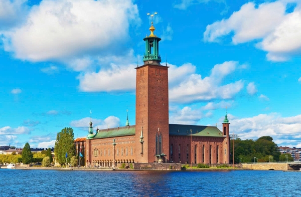 Toà Thị Chính Stockholm – Biểu Tượng Kiến Trúc và Lịch Sử Thành Phố