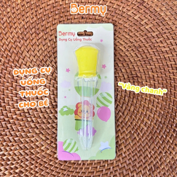 Dụng cụ uống thuốc bóp tay Bermy (màu ngẫu nhiên)