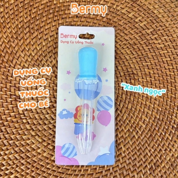 Dụng cụ uống thuốc bóp tay Bermy (màu ngẫu nhiên)