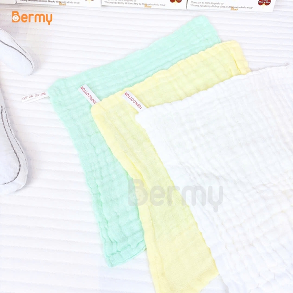 Hộp 3 khăn sữa Bermy xuất Nhật (size 30x30cm)