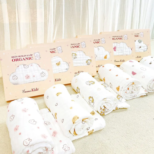 Khăn tắm muslin organic EmmaKids 6 lớp cho bé (110x83cm) (họa tiết ngẫu nhiên)