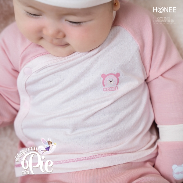 (C1.5) Bộ sơ sinh cài chéo Lovely Bear Honee 7386