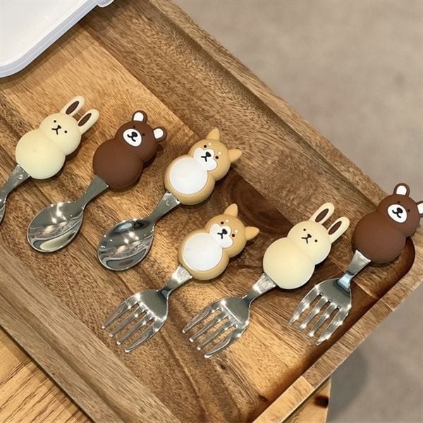 Set thìa dĩa thú hồ lô cho bé kèm hộp