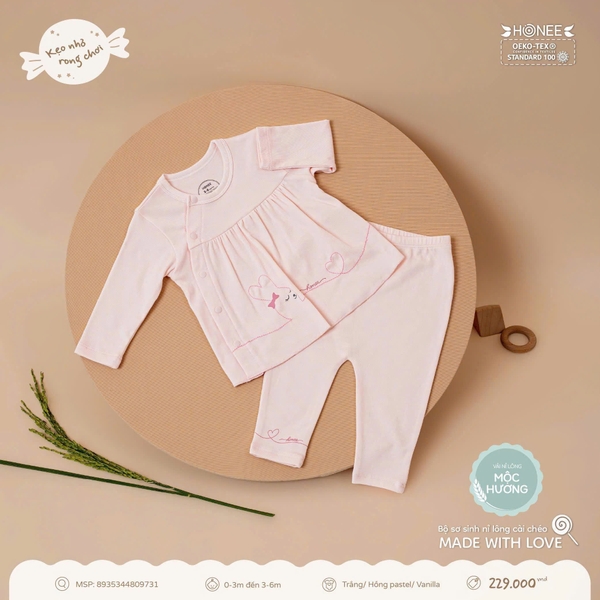 Bộ sơ sinh nỉ lông cài chéo Made With Love Honee 9731