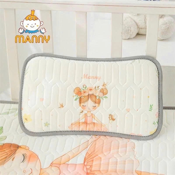 Gối Điều Hòa Cổ tích Manny (họa tiết ngẫu nhiên)