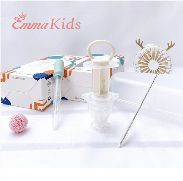 Dụng cụ bón thuốc uống thuốc Emmakids