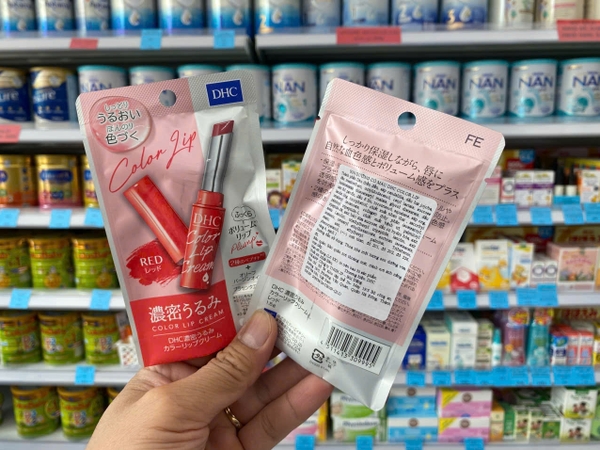 Son dưỡng môi có màu DHC Color Lip (màu đỏ)