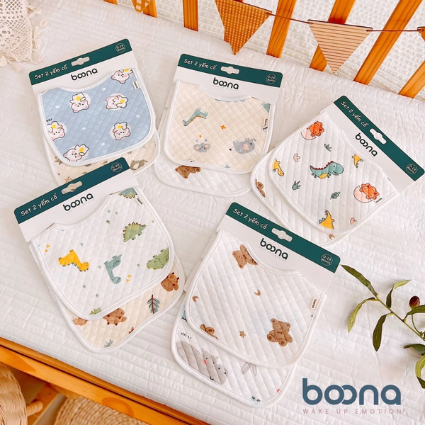 Set 2 chiếc yếm vuông chần bông Boona