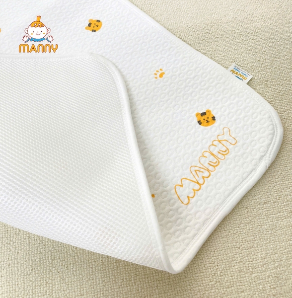 Lót tè chống thấm cotton cao cấp Manny 50x70cm (họa tiết ngẫu nhiên)
