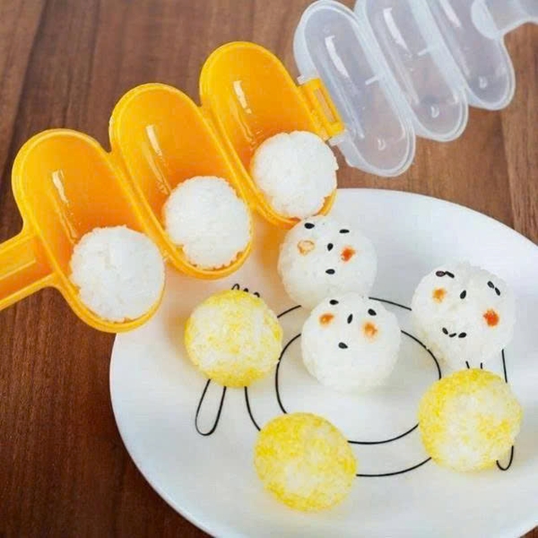 Bộ khuôn lắc cơm kèm vá xúc Bento (màu ngẫu nhiên)