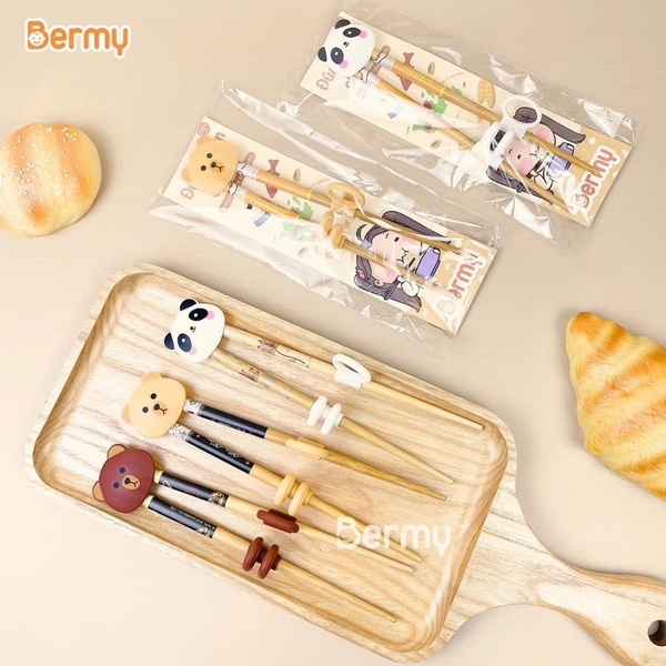 Đũa tập ăn hình gấu Bermy (màu ngẫu nhiên)