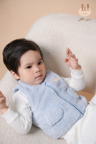 ('C5) Áo gile lông thêu Little Love