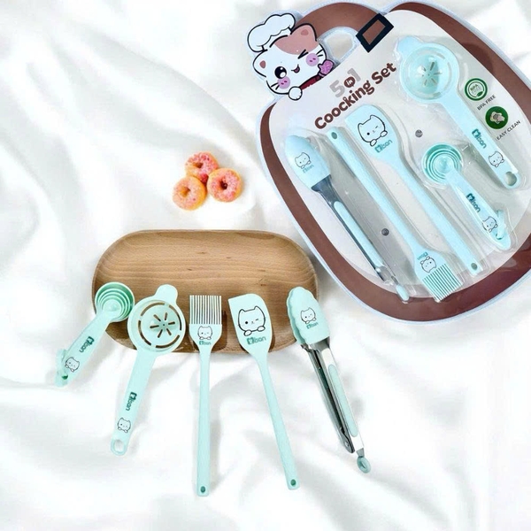 Bộ dụng cụ chế biến đồ ăn dặm 5in1 Misan