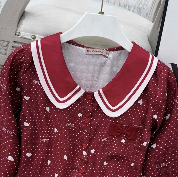 Y859A Lụa Gấm tay dài ĐỎ chấm tim cổ bèo vòng sau