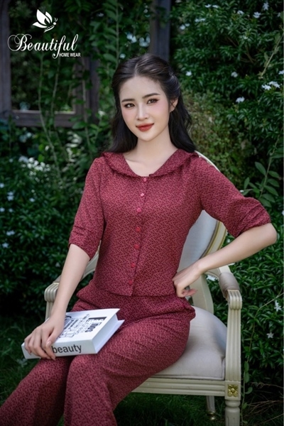 Y555B Lụa hàn quần suông ĐỎ zig zak cổ sen tay lỡ