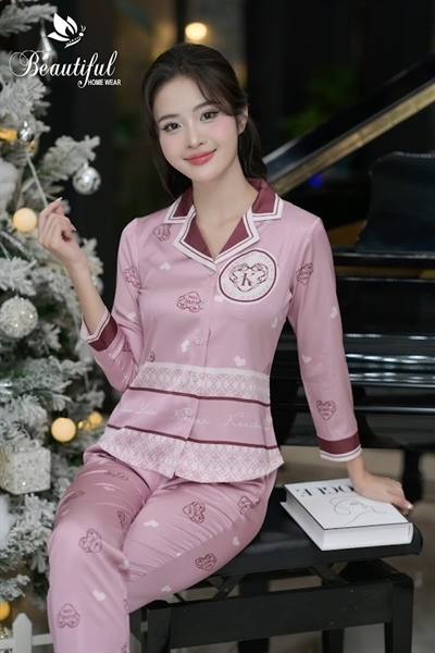 Y600C Lụa Mango tay dài HỒNG chữ Diamond PJM