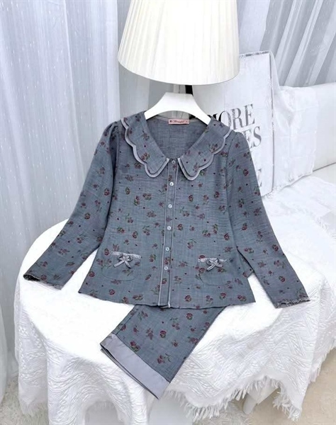 Y621C Đũi dài tay XANH hoa hồng cổ 2 tầng