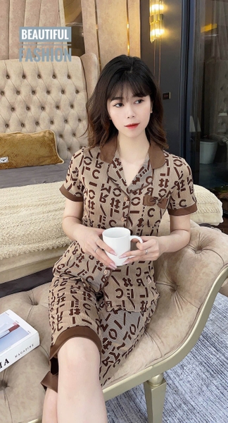 Y733B Lụa Satin NÂU quần lửng chữ vuông cổ PJM