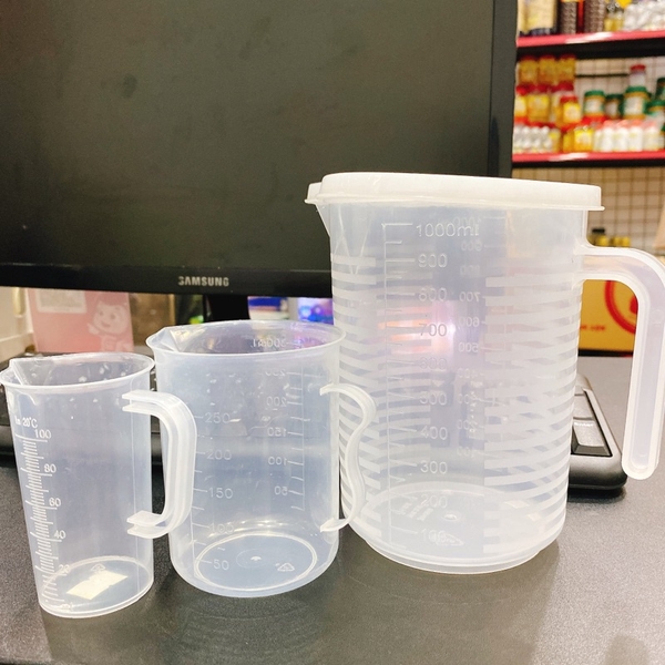 Ca Đong Thể Tích Bằng Nhựa (100ml-1lít)