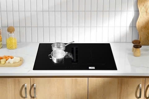 Bếp Từ Bosch PVQ731F15E serie 8 kết hợp hút mùi sang trọng và hiện đại