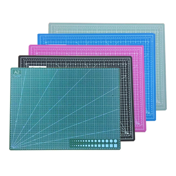 Bảng lót đất nặn A2  size 2,5mm*45*60cm mix màu