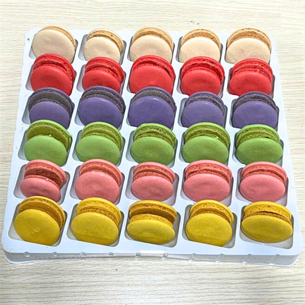 Trang trí Bánh Macaron SẮC MÀU Hộp 30 bánh