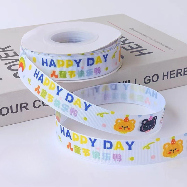 Rb vải sần Happyday cầu vồng + 3 gấu sắc màu khổ 2cm*22m