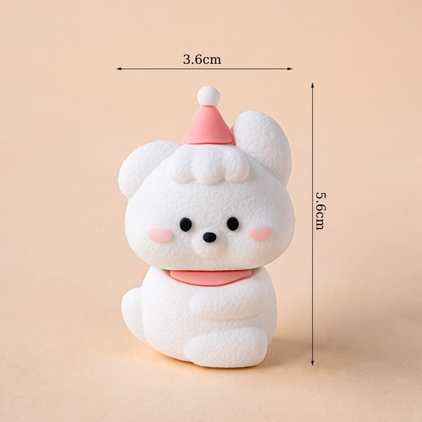 Kute cún trắng đội mũ sinh nhật hồng