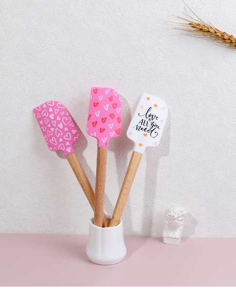 Phới silicon sắc màu cán gỗ size 25cm (giao mẫu ngẫu nhiên)