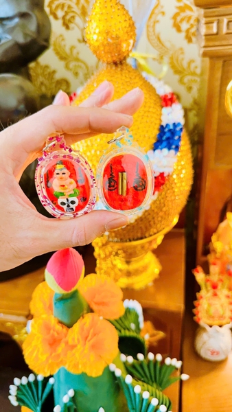 Amulet Kuman cầu lộc số