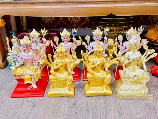 Tượng phật tứ diện