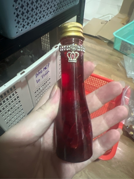 Dầu bôi hình Lersi Kreng Krai