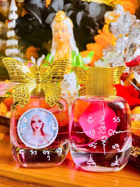 Nước hoa hồ ly cánh bướm