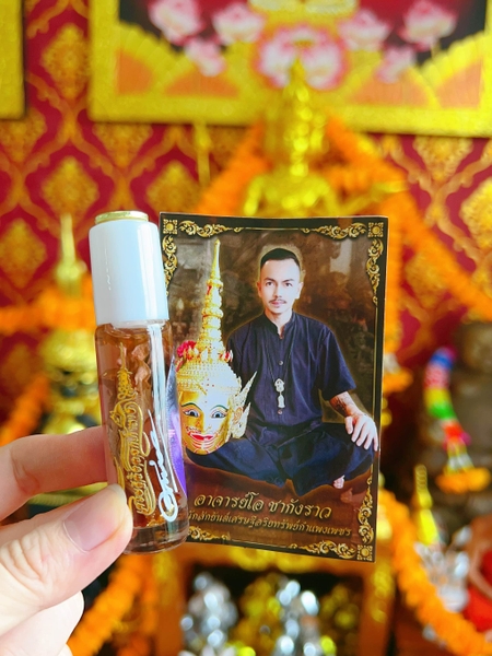 Dầu phép Aj Owen