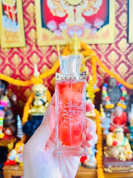 Nước hoa voi Ganesha ren trắng