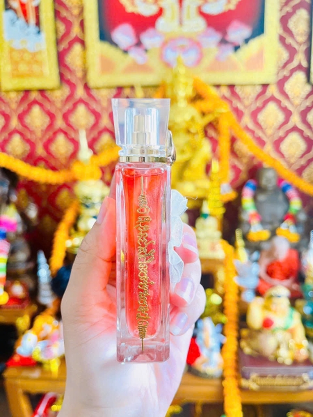 Nước hoa voi Ganesha ren trắng