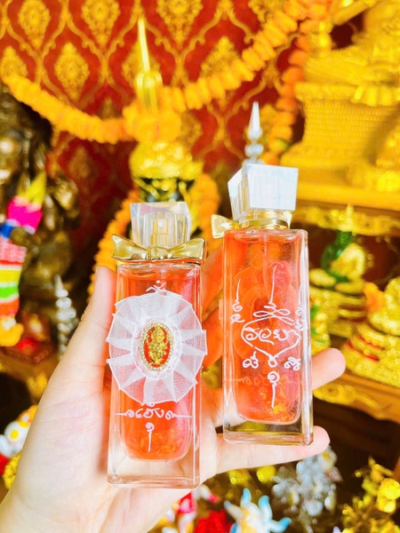 Nước hoa voi Ganesha ren trắng