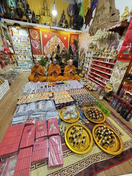 Nước hoa Thần Rahu
