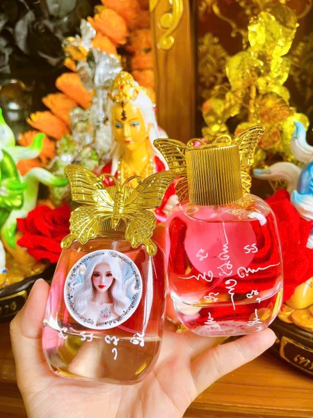 Nước hoa hồ ly cánh bướm
