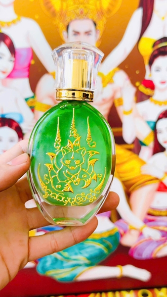 Nước hoa hút đại gia FOXFIN IN LOVE