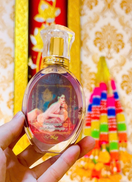 Nước hoa hút đại gia FOXFIN IN LOVE